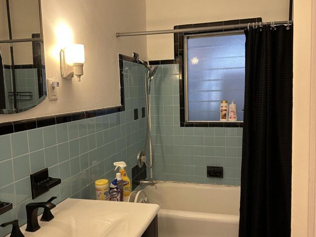 Home for rent at 229 Lakeland Drive - photo 6829865