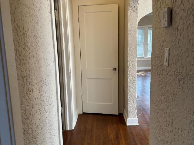 Home for rent at 229 Lakeland Drive - photo 6829868