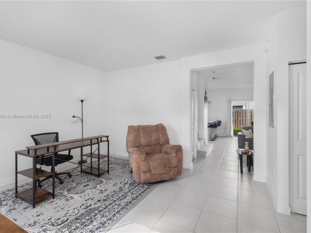 3-bedroom home for rent in Miami - 12150 NW 23rd Ct 0 - MondialRealty