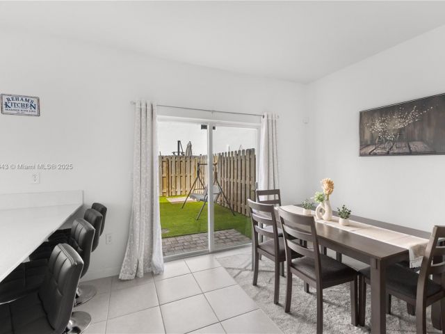 3-bedroom home for rent in Miami - 12150 NW 23rd Ct 0 - MondialRealty