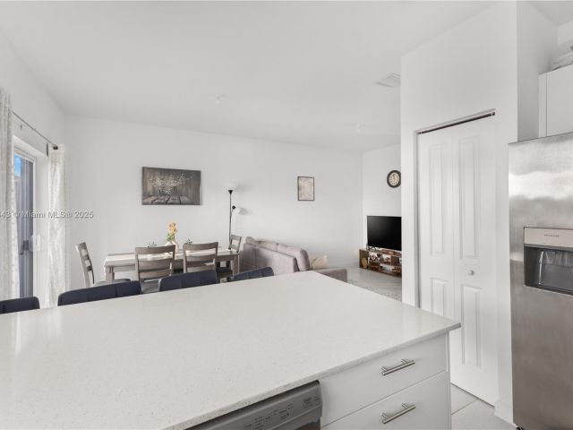 3-bedroom home for rent in Miami - 12150 NW 23rd Ct 0 - MondialRealty