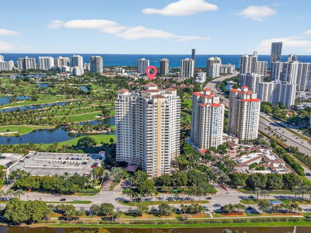 Apartment for sale  Unit #605 - photo 6827700