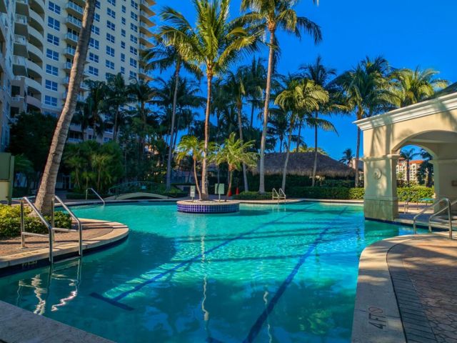 Apartment for sale  Unit #605 - photo 6827704