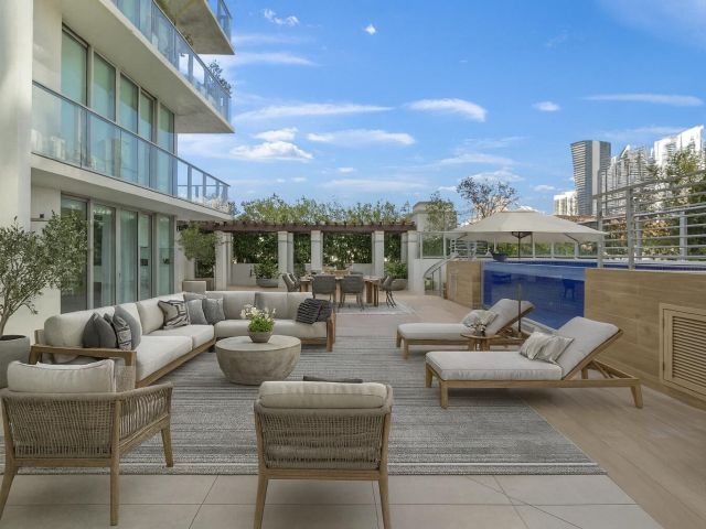 Apartment for sale  Unit #4-501 - photo 6829483