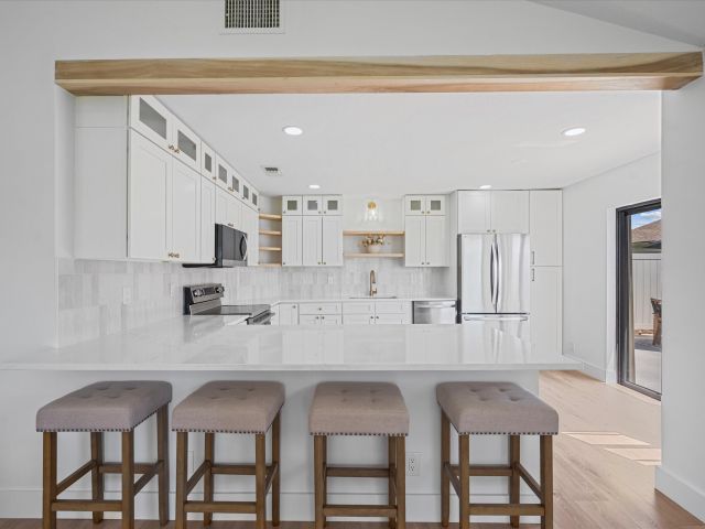 Home for rent at 4451 Willow Pond Road B - photo 6829839