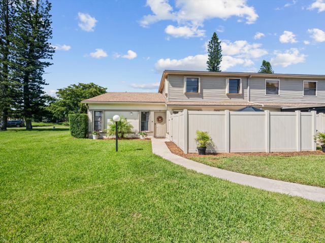 Home for rent at 4451 Willow Pond Road B - photo 6829843