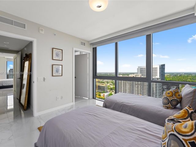 Apartment for sale  Unit #3106 - photo 6826147