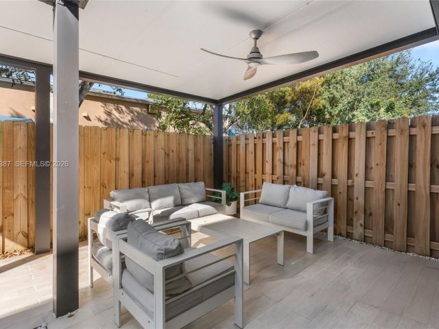 3-bedroom home for sale in Homestead - 28742 SW 134th Ct - MondialRealty