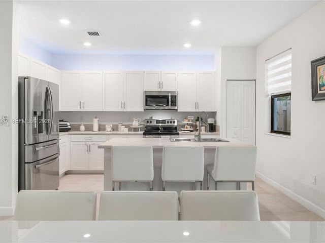 3-bedroom home for sale in Homestead - 28742 SW 134th Ct - MondialRealty