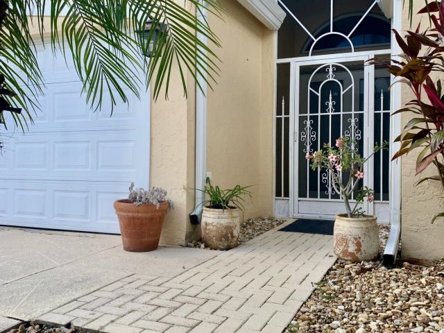 Home for rent at 7954 Stirling Bridge Boulevard S - photo 6827026