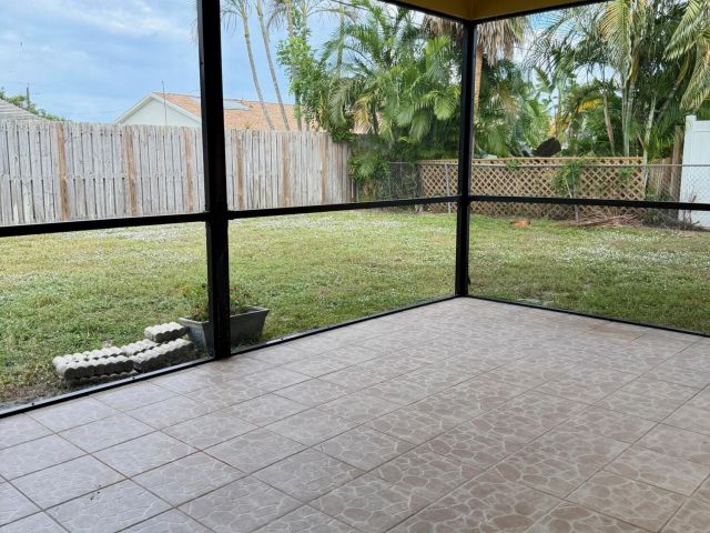 Home for rent at 3 Forest Hills Lane - photo 6830319