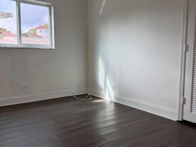 Home for rent at 3 Forest Hills Lane - photo 6830320