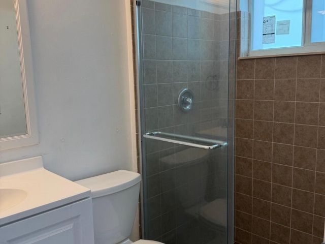 Home for rent at 3 Forest Hills Lane - photo 6830323