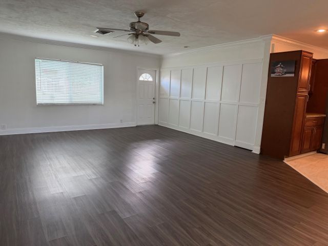 Home for rent at 3 Forest Hills Lane - photo 6830329