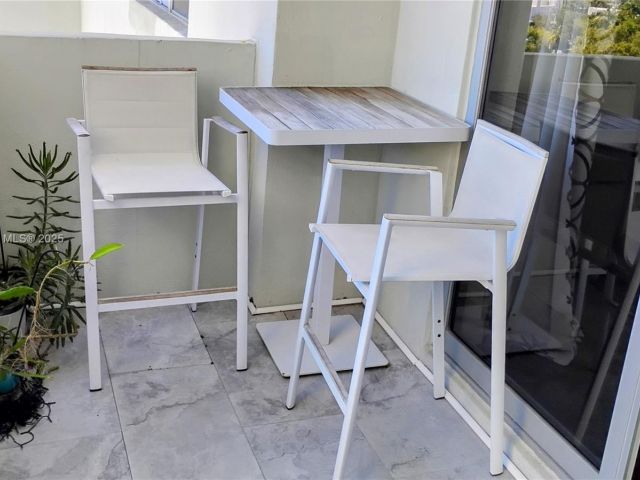 Apartment for rent  Unit #1002S - photo 6840295