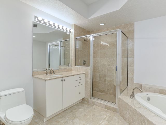 Apartment for rent  Unit #603 - photo 6856961