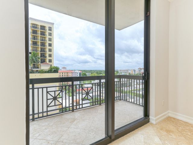 Apartment for rent  Unit #603 - photo 6856965