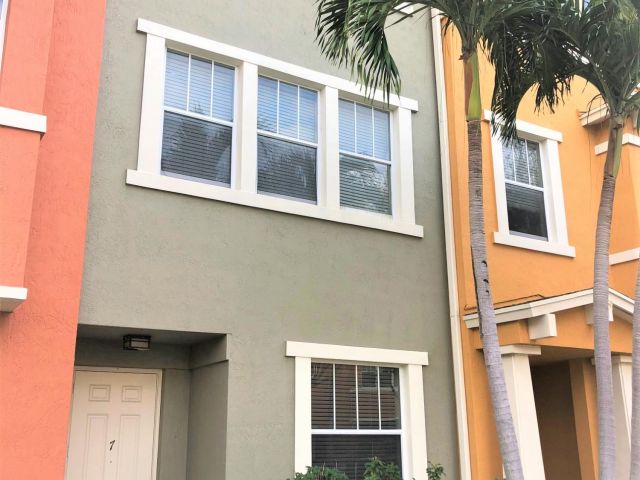 Home for rent at 810 Marina Del Ray Lane 7 - photo 6829789