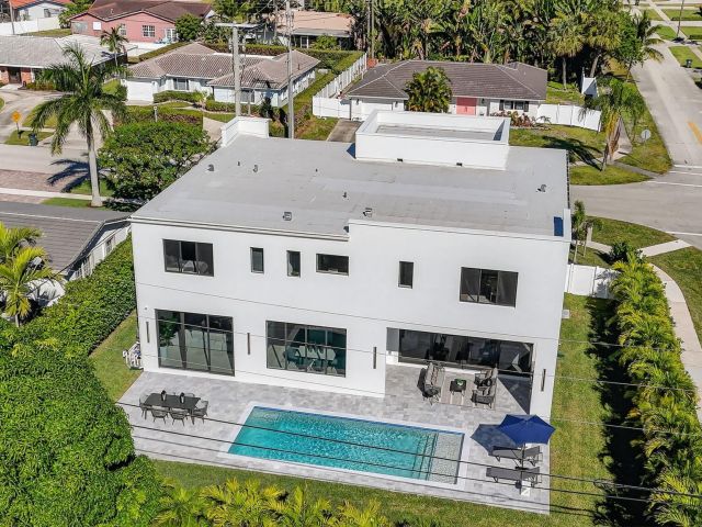 Home for sale at 1224 SW 13 Street - photo 6836758