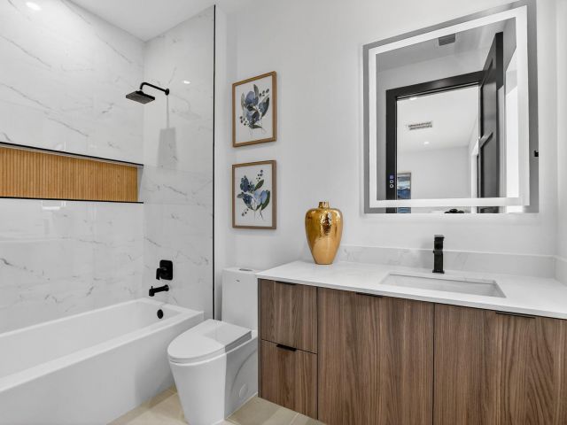 Home for sale at 1224 SW 13 Street - photo 6836774