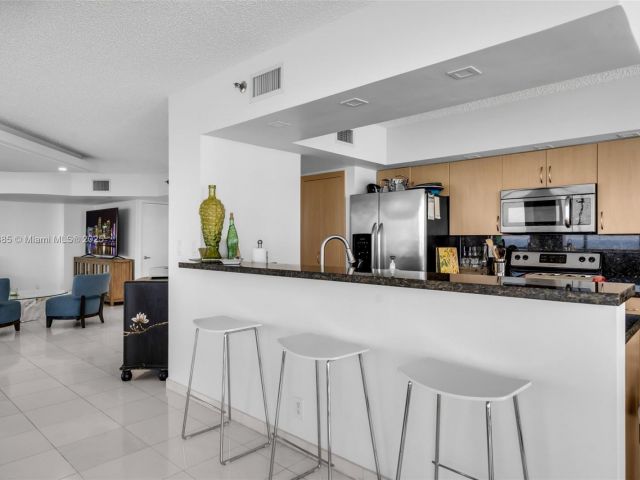 Apartment for rent  Unit #1836 - photo 6826129