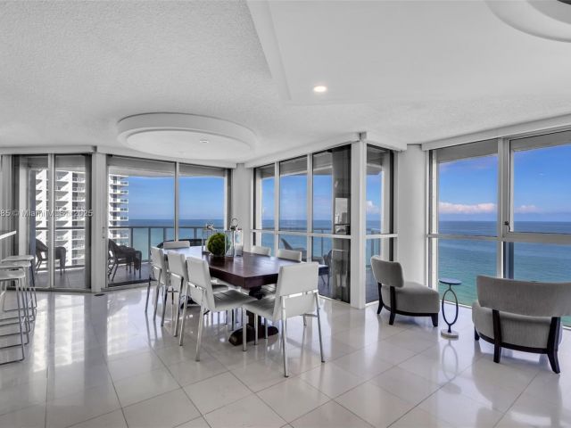 Apartment for rent  Unit #1836 - photo 6826132