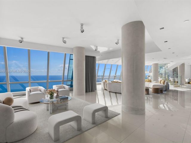 Apartment for sale  Unit #4806 - photo 6826625