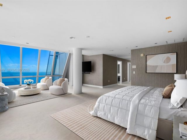 Apartment for sale  Unit #4806 - photo 6826627