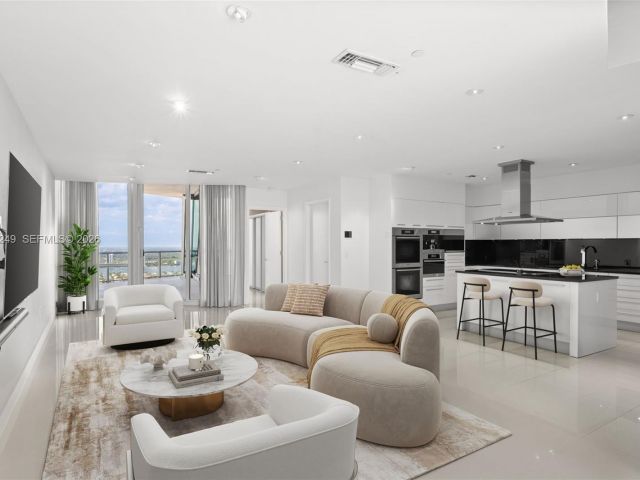 Apartment for sale  Unit #4806 - photo 6826629