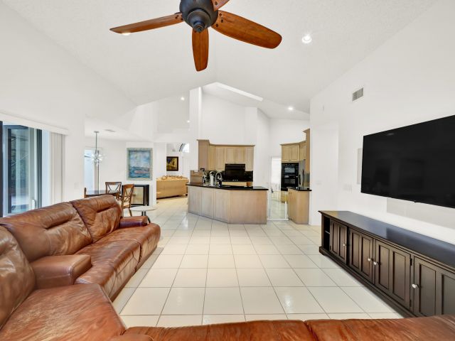 Home for rent at 20513 Sausalito Drive - photo 6830193