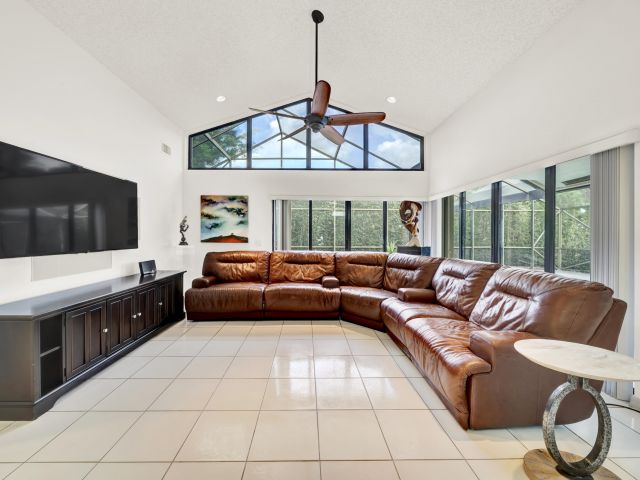 Home for rent at 20513 Sausalito Drive - photo 6830194