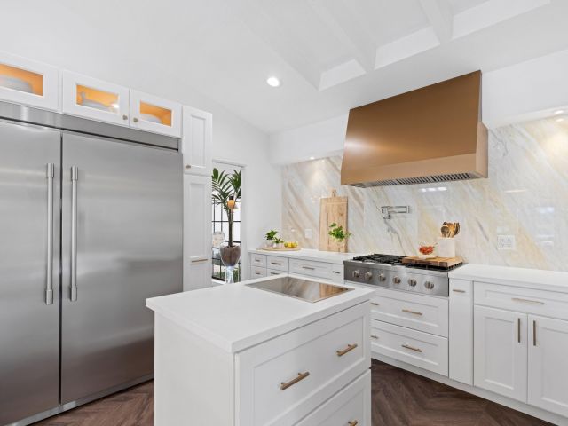 Home for sale at 3510 Embassy Drive - photo 6829728