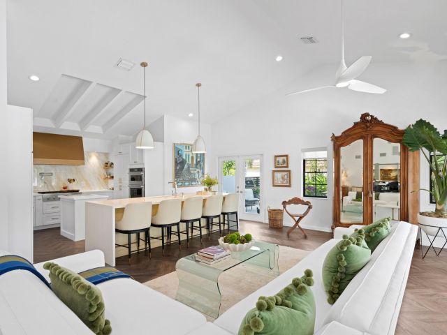 Home for sale at 3510 Embassy Drive - photo 6829735