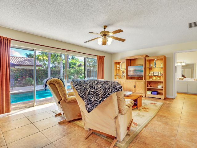 Home for sale at 1440 SW 20th Street - photo 6830212