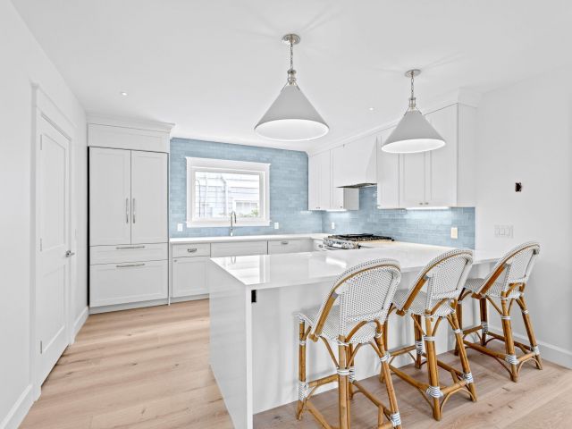 Home for sale at 313 Vallette Way Way - photo 6829747