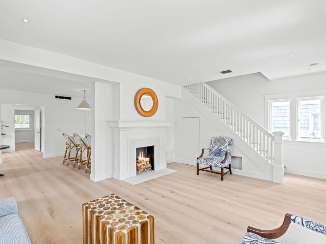 Home for sale at 313 Vallette Way Way - photo 6829750