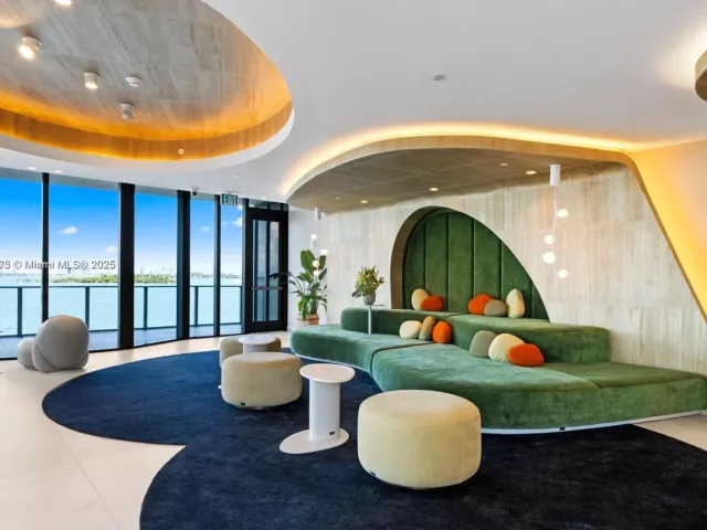 3-bedroom condo for rent in Miami - 700 NE 24th St 1503 - MondialRealty