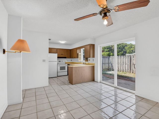 Home for sale at 1601 NW 5th Street - photo 6832466