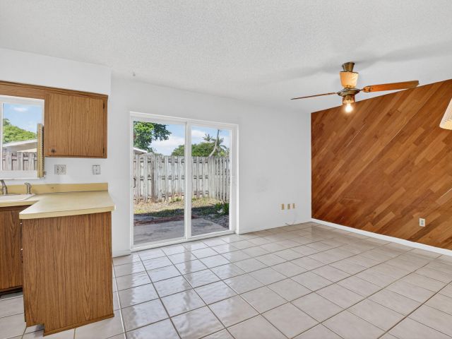 Home for sale at 1601 NW 5th Street - photo 6832468