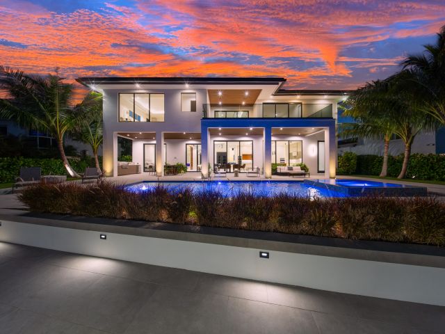 Home for sale at 2880 NE 9th Street - photo 6836467