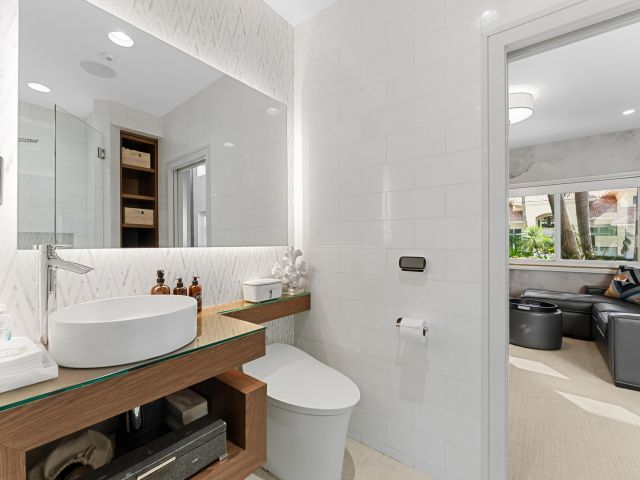 Home for sale at 941 Iris Drive - photo 6871271