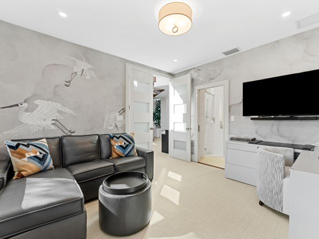 Home for sale at 941 Iris Drive - photo 6871272