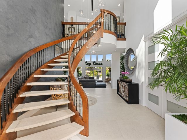 Home for sale at 941 Iris Drive - photo 6871276