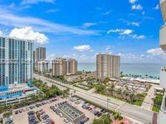 Apartment for sale  Unit #17D - photo 7445423