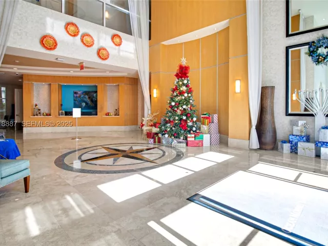 1-bedroom condo for sale in Hallandale Beach - 1945 S Ocean Dr 1410 - MondialRealty