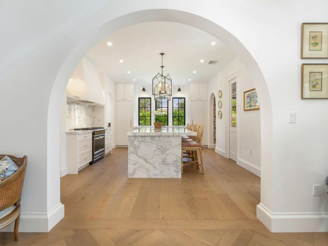 Home for sale at 302 E Lakewood Road - photo 6853866