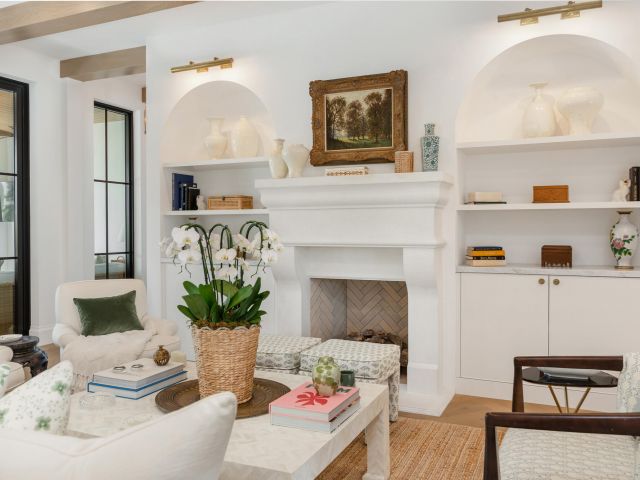 Home for sale at 302 E Lakewood Road - photo 6853867