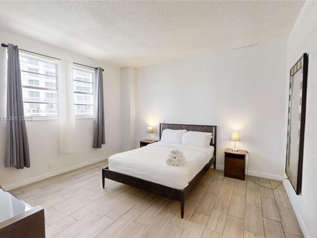 Apartment for rent  Unit #PH7 - photo 7433669