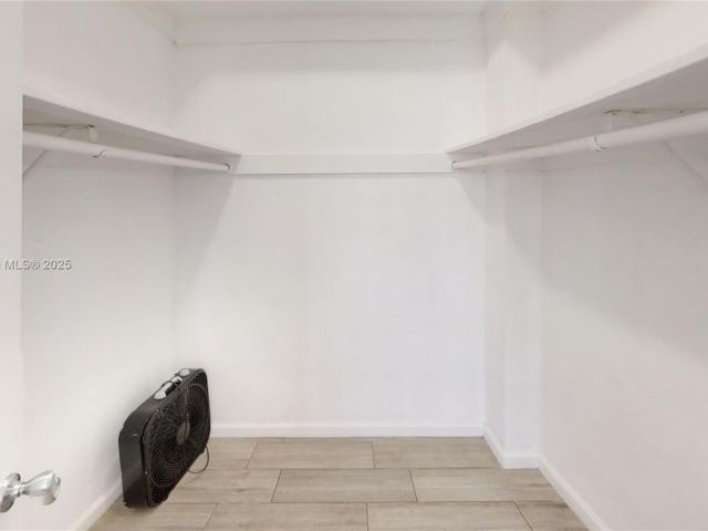 Apartment for rent  Unit #PH7 - photo 7433674