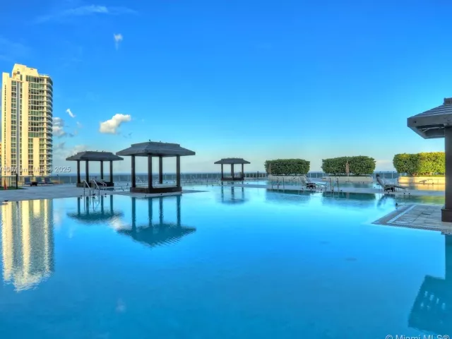 3-bedroom condo for rent in Hallandale Beach - 1850 S Ocean Dr 3107 - MondialRealty